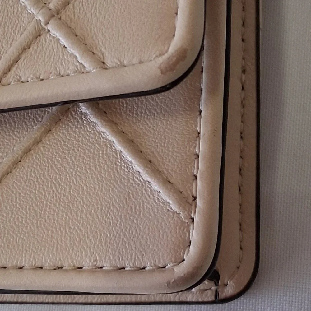 Tory Burch Fleming Soft Chain Wallet – Cream – Style 138853-122 – NWT